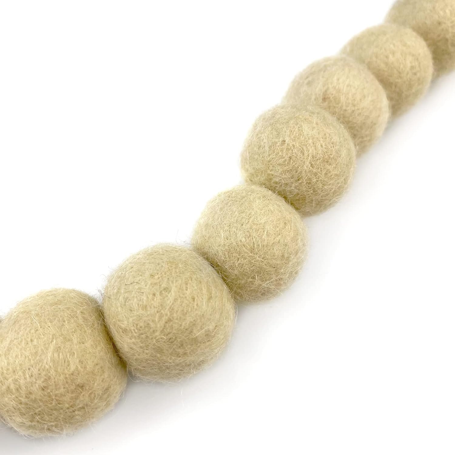 Oatmeal Garland