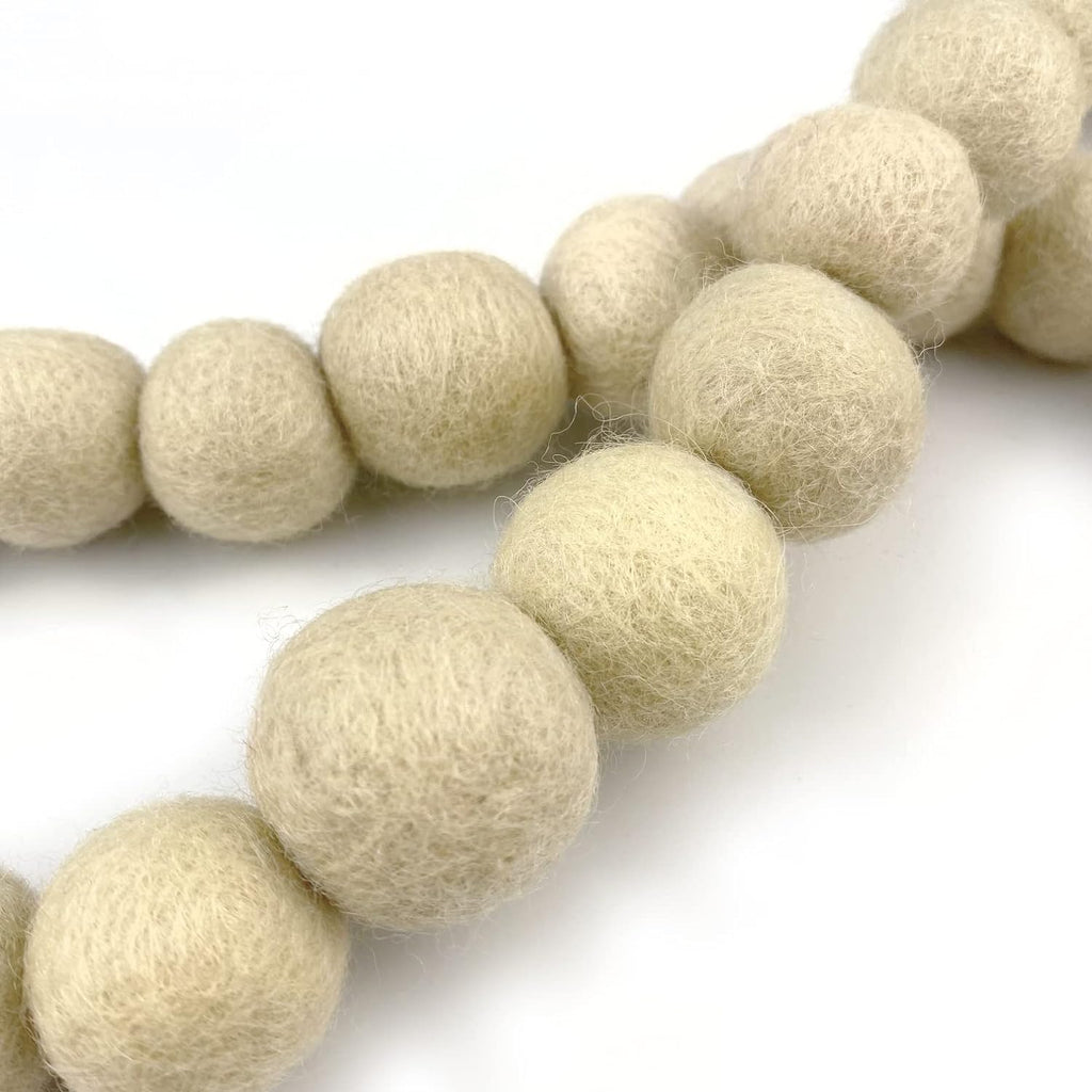 Oatmeal Garland