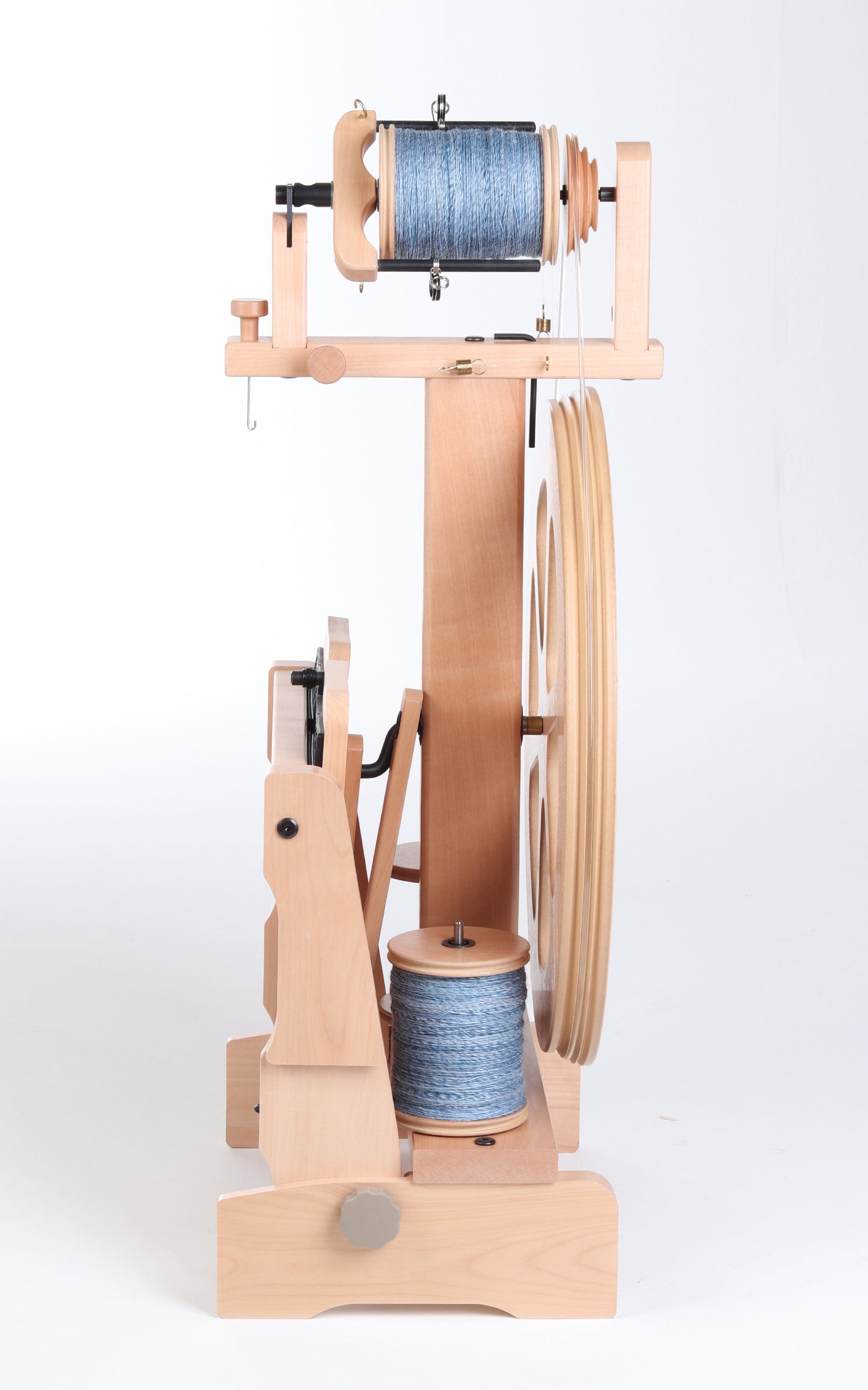 Kiwi 3 Spinning Wheel Lacquered - With Carry Bag
